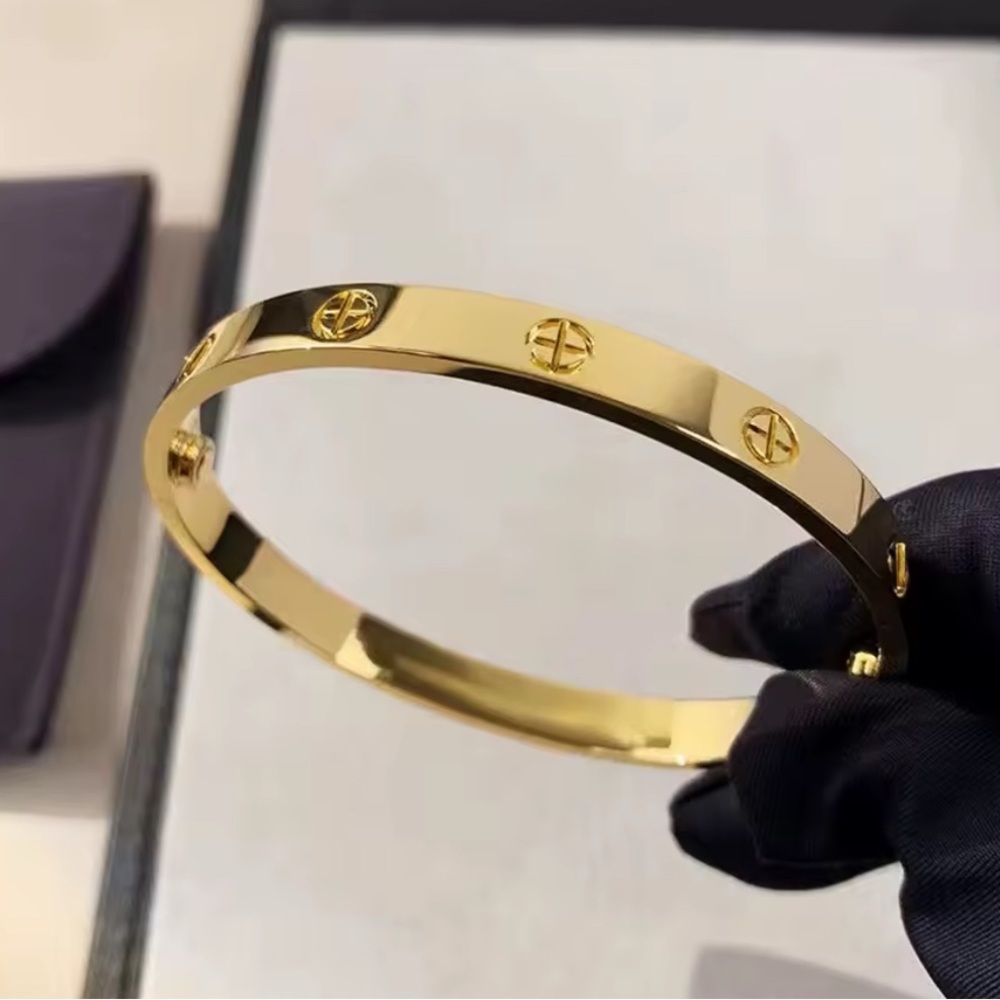 Gold Bangle Bracelet